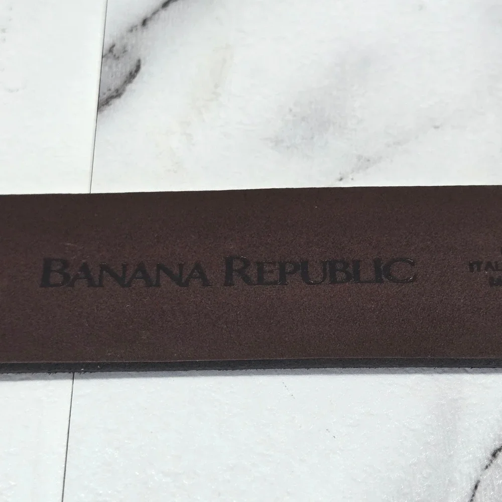 Banana Republic Belt Mens 40 Brown Italian Suede Leather Plaque Buckle Casual
